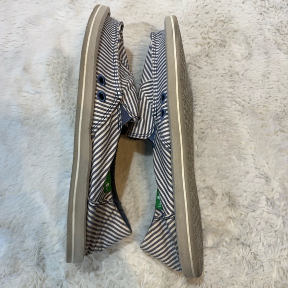 Sanuk Donna Polo blue & white striped sidewalk surfer slip-ons size 8 - Picture 7 of 8